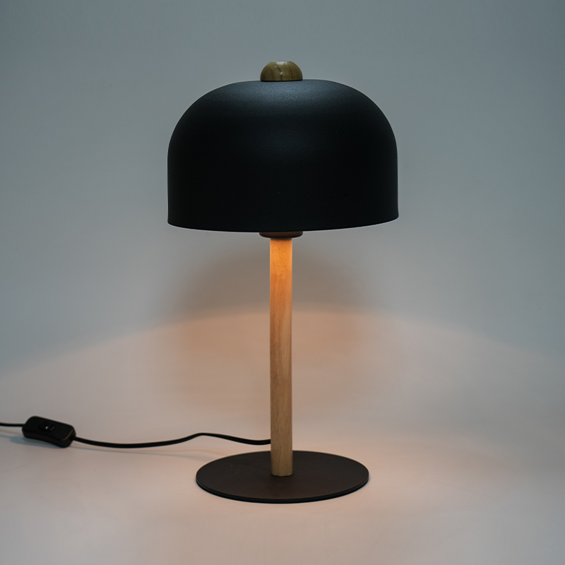 Lampada da tavolo decorativa retrò nordica