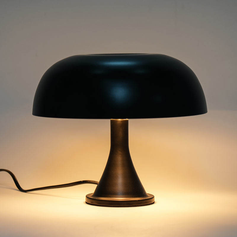 Lampada da tavolo decorativa per funghi in famiglia