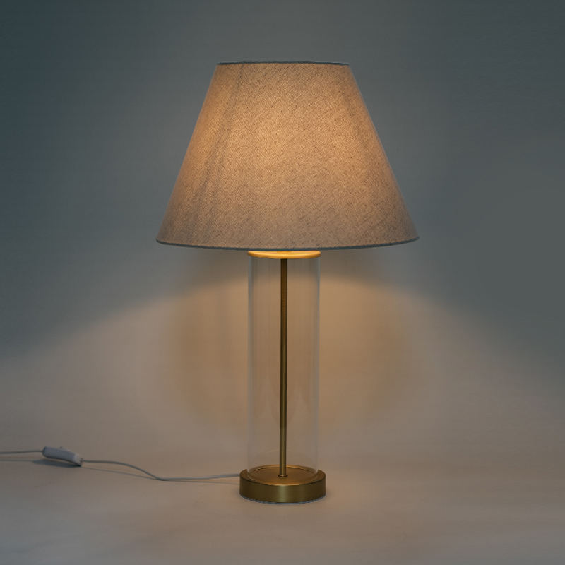 Lampada da tavolo in vetro in stile americano