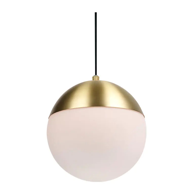 Cosa è meglio, un lampadario in vetro o un lampadario in cristallo?