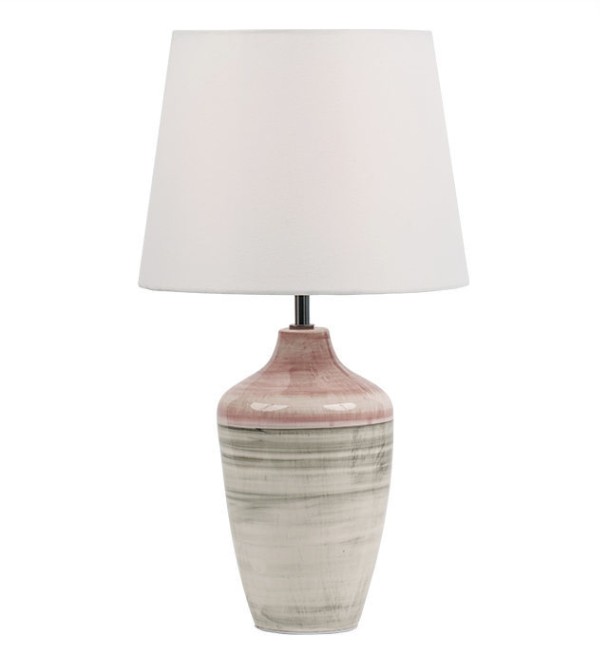Cosa rende le lampade da tavolo in ceramica colorate così popolari?